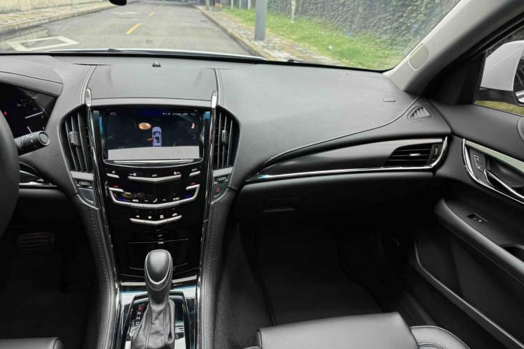 Used Cadillac ATS-L 2017 28T Tech Edition Interior 4