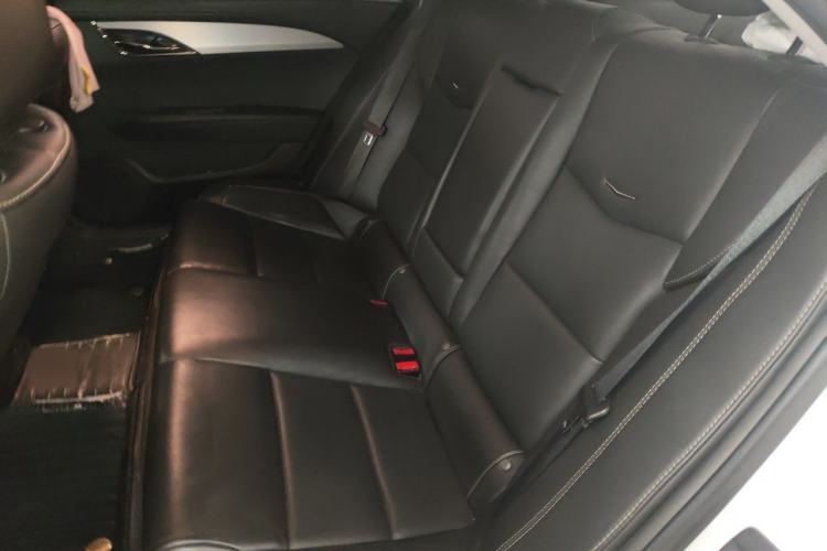 Used Cadillac ATS-L 2017 28T Fashion Edition Interior 4