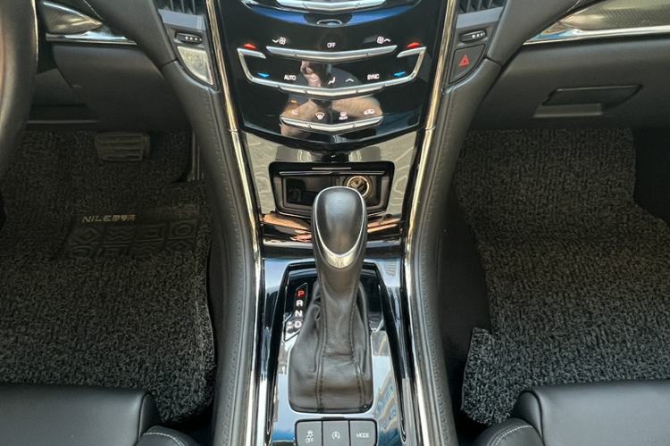 Used Cadillac ATS-L 2017 28T Tech Edition Interior 5
