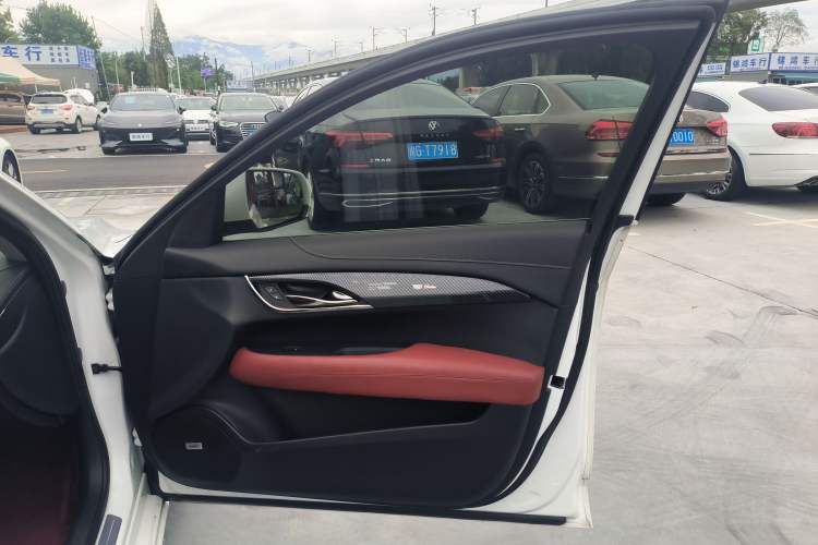 Used Cadillac ATS-L 2017 28T Tech Edition Interior 5