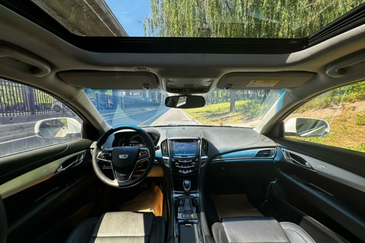 Used Cadillac ATS-L 2017 28T Fashion Edition Interior 6