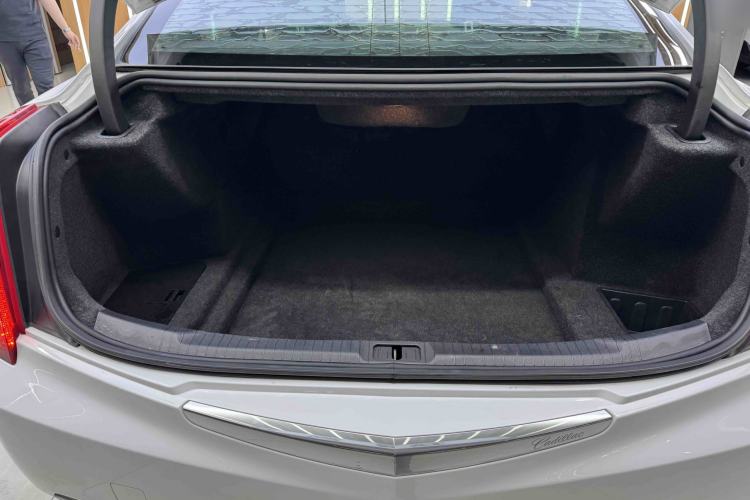 Used Cadillac ATS-L 2017 28T Tech Edition Interior 6