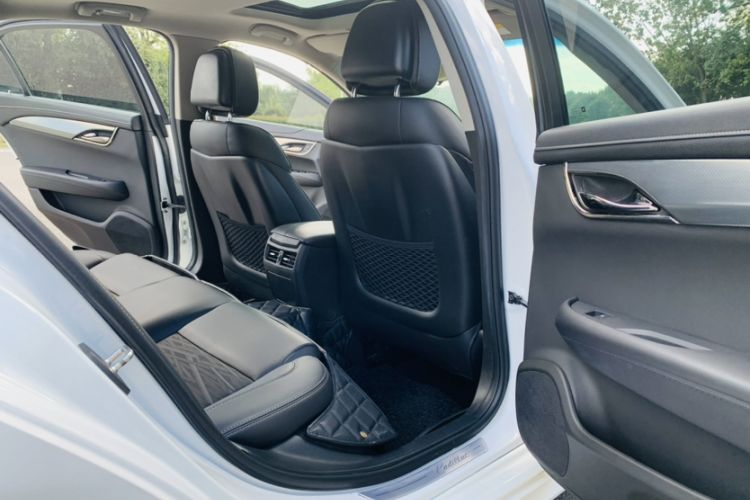 Used Cadillac ATS-L 2017 28T Tech Edition Interior 6