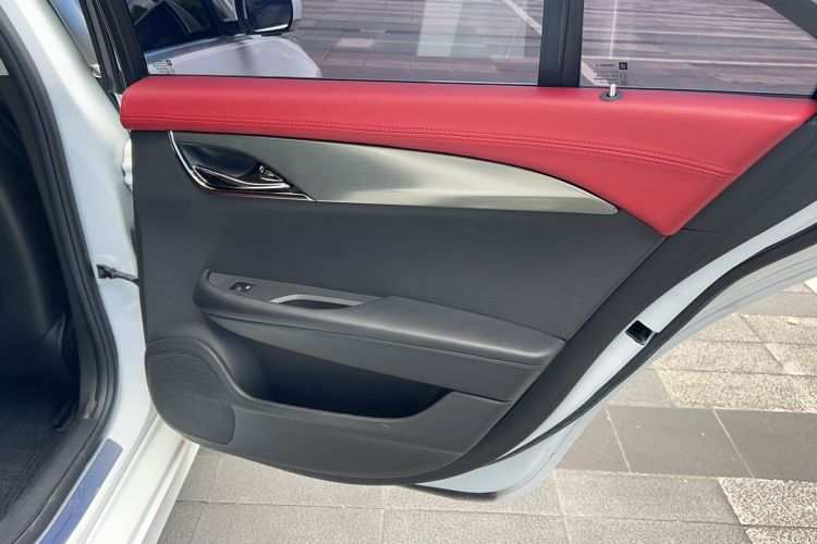 Used Cadillac ATS-L 2017 28T Tech Edition Interior 7