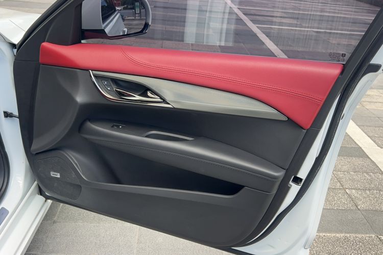 Used Cadillac ATS-L 2017 28T Tech Edition Interior 8