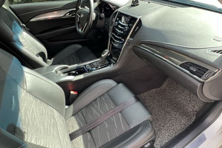 Used Cadillac ATS-L 2017 28T Tech Edition Interior 8
