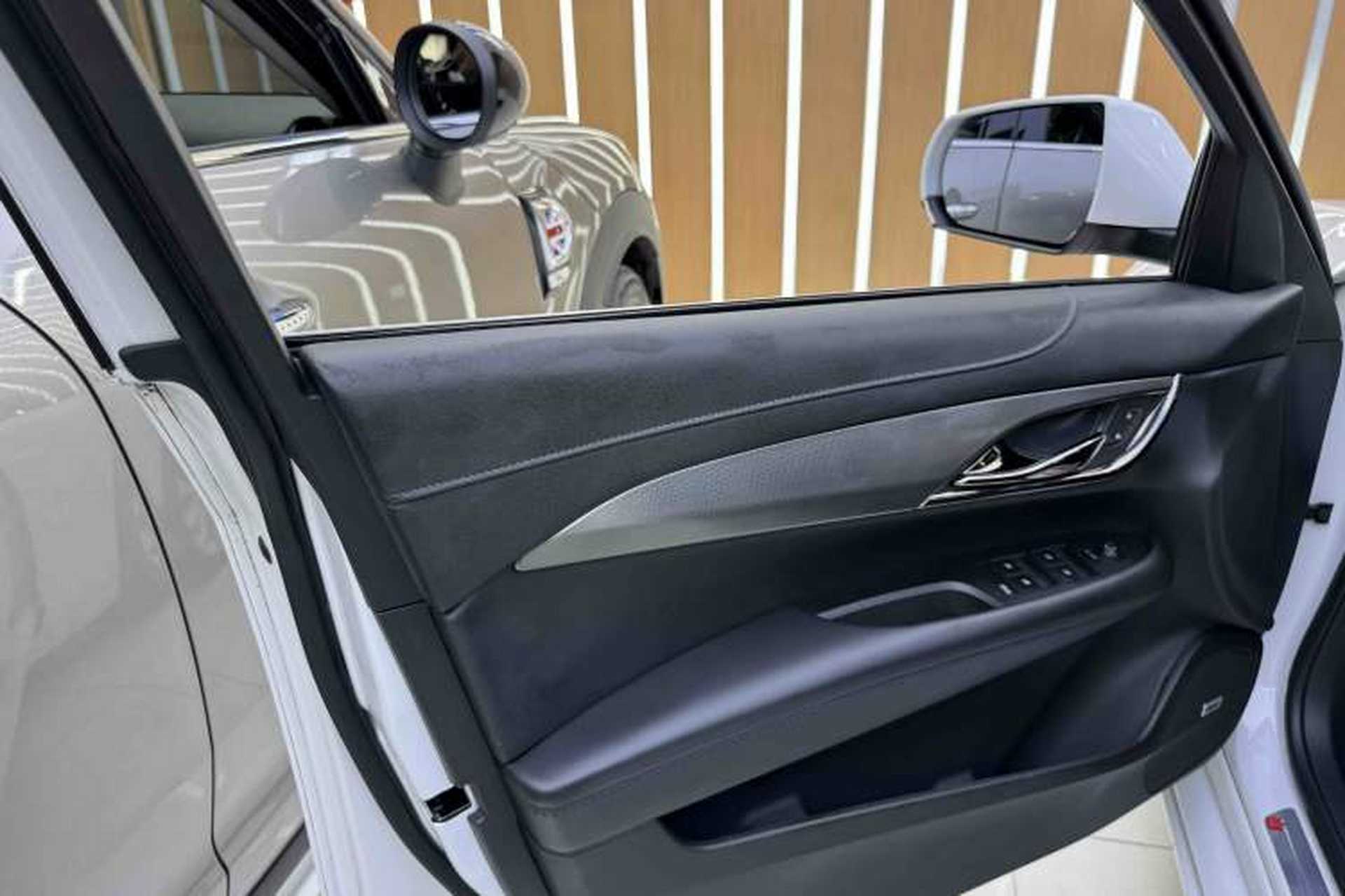 Used Cadillac ATS-L 2017 28T Tech Edition Interior 9