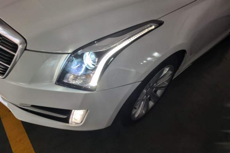 Used Cadillac ATS-L 2017 28T Fashion Edition Left Front Headlight