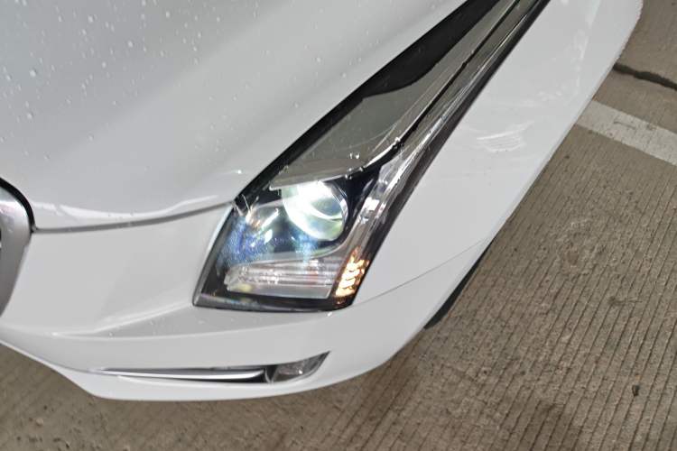 Used Cadillac ATS-L 2017 28T Tech Edition Left Front Headlight