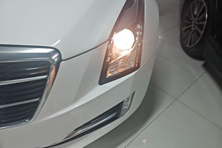 Used Cadillac ATS-L 2017 28T Fashion Edition Left Front Headlight