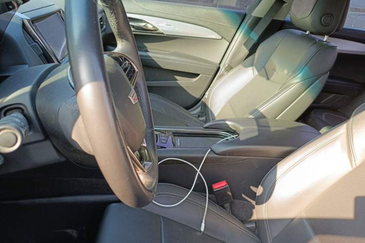 Used Cadillac ATS-L 2017 28T Fashion Edition Left Front Seat