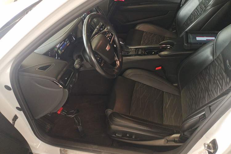 Used Cadillac ATS-L 2017 28T Tech Edition Left Front Seat