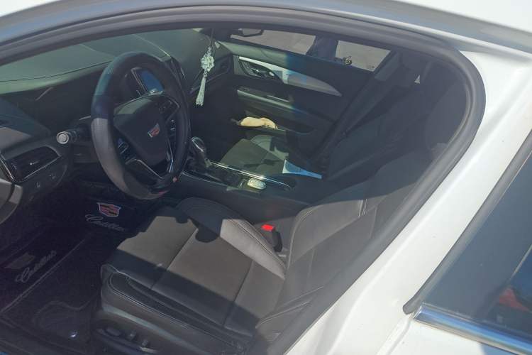 Used Cadillac ATS-L 2017 28T Fashion Edition Left Front Seat