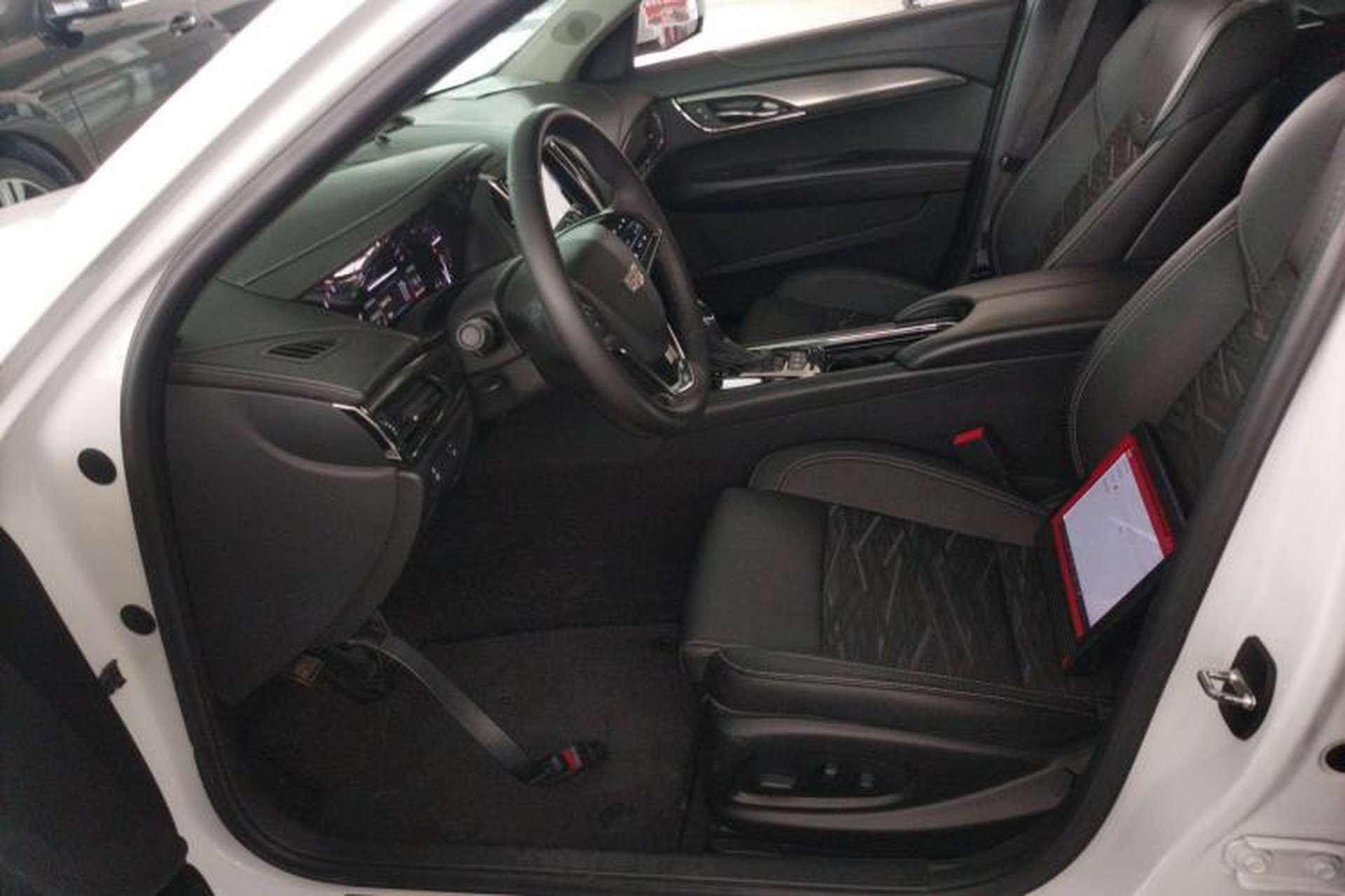 Used Cadillac ATS-L 2017 28T Tech Edition Left Front Seat