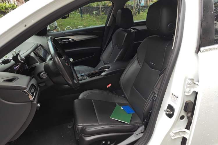 Used Cadillac ATS-L 2017 28T Fashion Edition Left Front Seat
