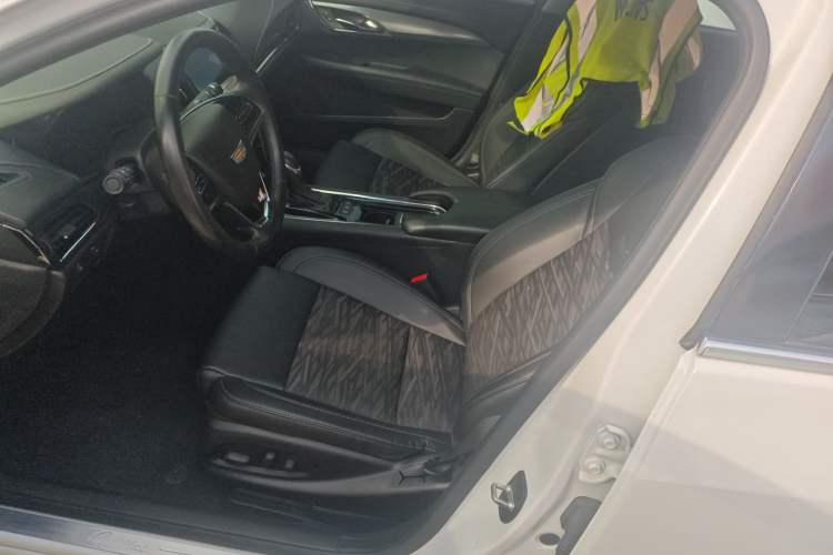 Used Cadillac ATS-L 2017 28T Tech Edition Left Front Seat