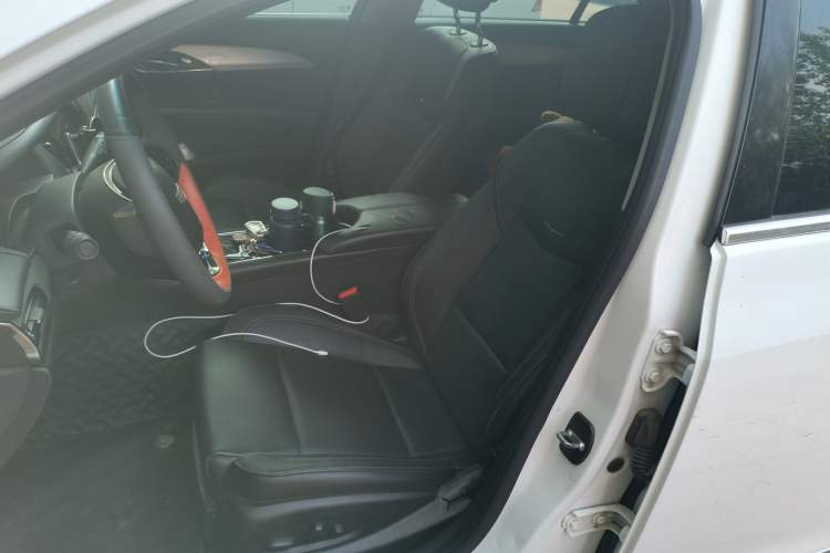 Used Cadillac ATS-L 2017 28T Fashion Edition Left Front Seat