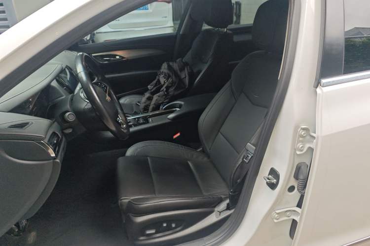 Used Cadillac ATS-L 2017 28T Fashion Edition Left Front Seat