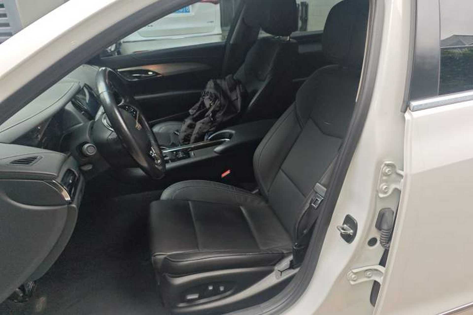 Used Cadillac ATS-L 2017 28T Fashion Edition Left Front Seat