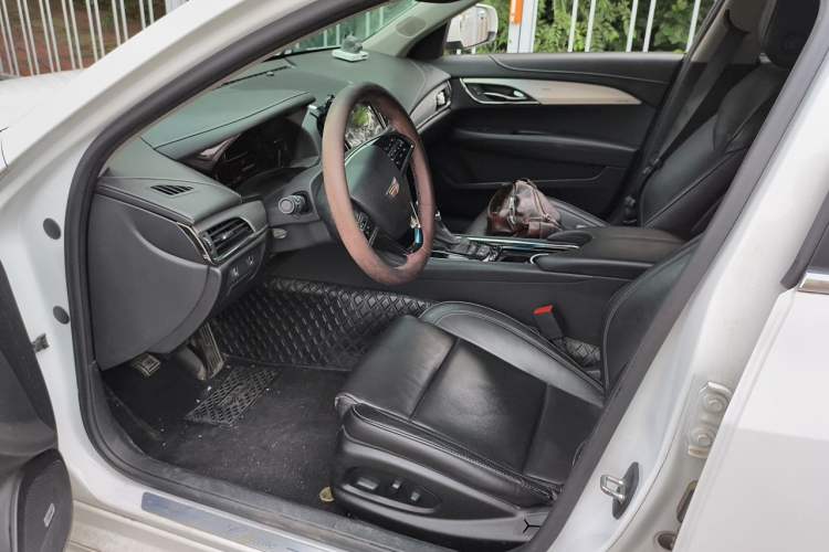 Used Cadillac ATS-L 2017 28T Fashion Edition Left Front Seat