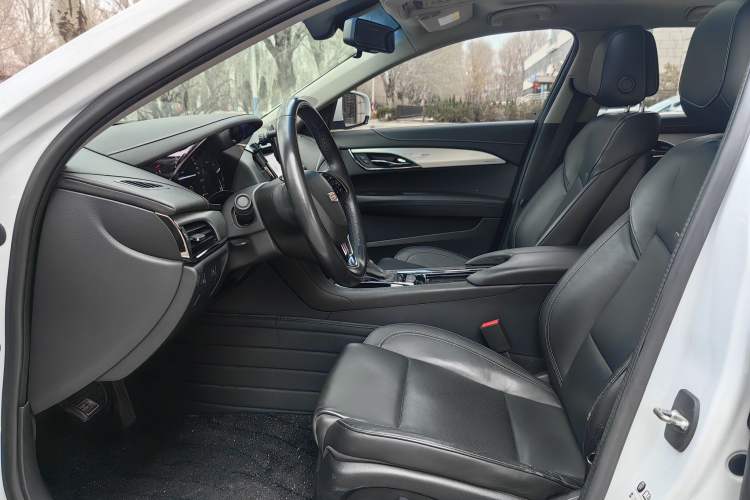 Used Cadillac ATS-L 2017 28T Fashion Edition Left Front Seat