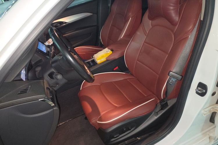 Used Cadillac ATS-L 2017 28T Fashion Edition Left Front Seat
