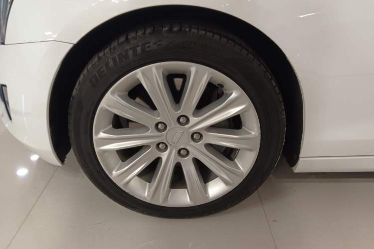 Used Cadillac ATS-L 2017 28T Fashion Edition Left Front Wheel Hub