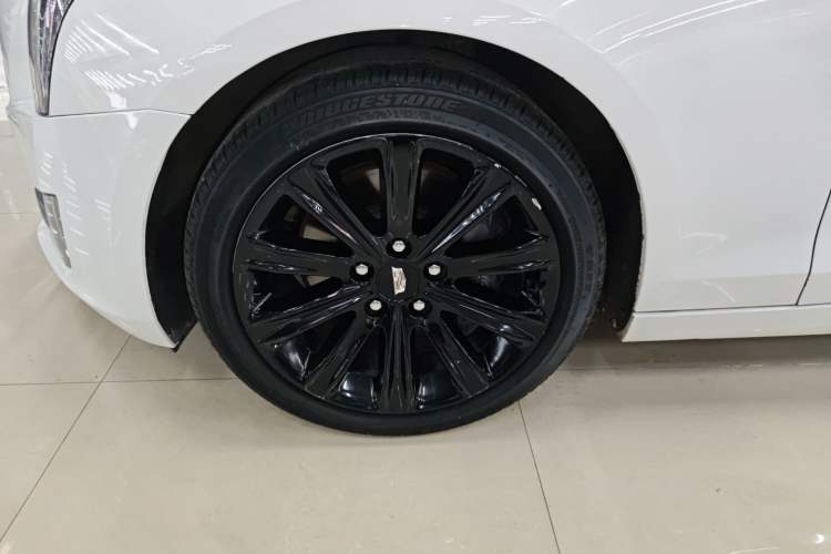 Used Cadillac ATS-L 2017 28T Tech Edition Left Front Wheel Hub