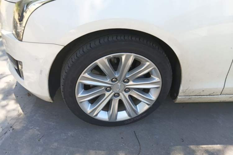Used Cadillac ATS-L 2017 28T Tech Edition Left Front Wheel Hub
