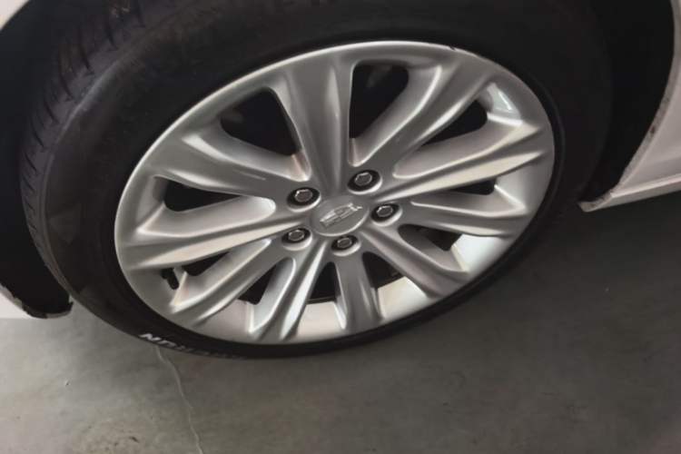 Used Cadillac ATS-L 2017 28T Fashion Edition Left Front Wheel Hub