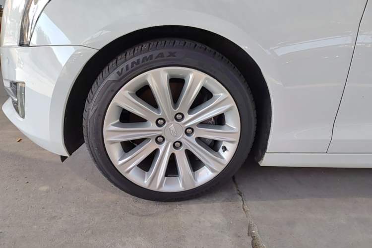 Used Cadillac ATS-L 2017 28T Tech Edition Left Front Wheel Hub
