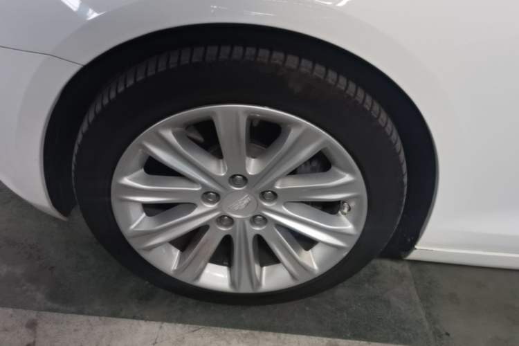 Used Cadillac ATS-L 2017 28T Fashion Edition Left Front Wheel Hub