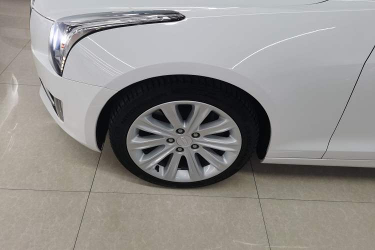 Used Cadillac ATS-L 2017 28T Tech Edition Left Front Wheel Hub