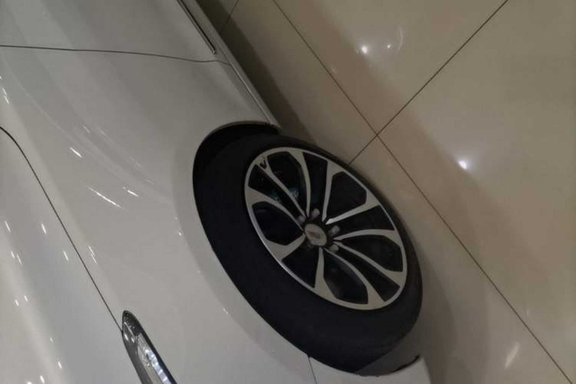 Used Cadillac ATS-L 2017 28T Tech Edition Left Front Wheel Hub