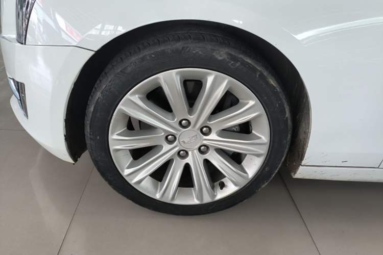 Used Cadillac ATS-L 2017 28T Tech Edition Left Front Wheel Hub