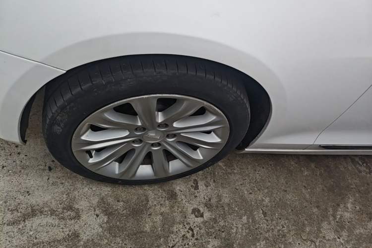 Used Cadillac ATS-L 2017 28T Fashion Edition Left Front Wheel Hub