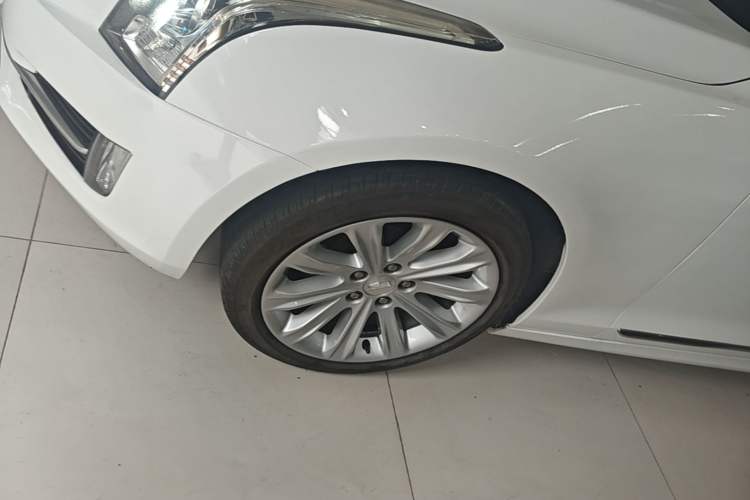 Used Cadillac ATS-L 2017 28T Tech Edition Left Front Wheel Hub