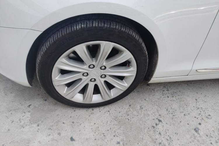 Used Cadillac ATS-L 2017 28T Fashion Edition Left Front Wheel Hub