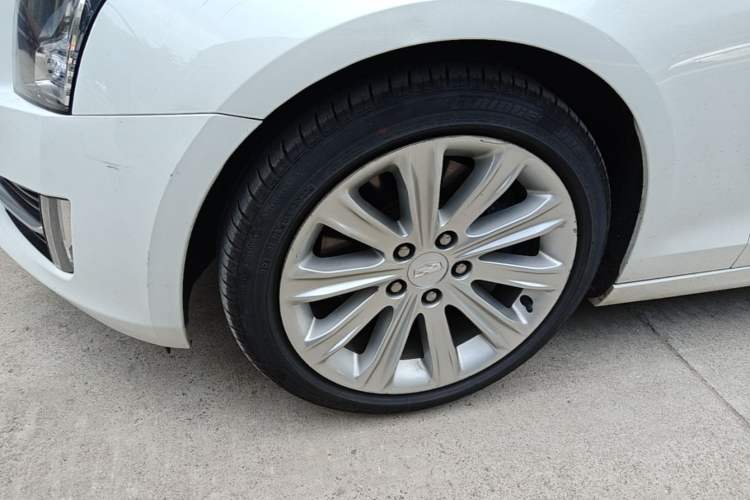 Used Cadillac ATS-L 2017 28T Tech Edition Left Front Wheel Hub