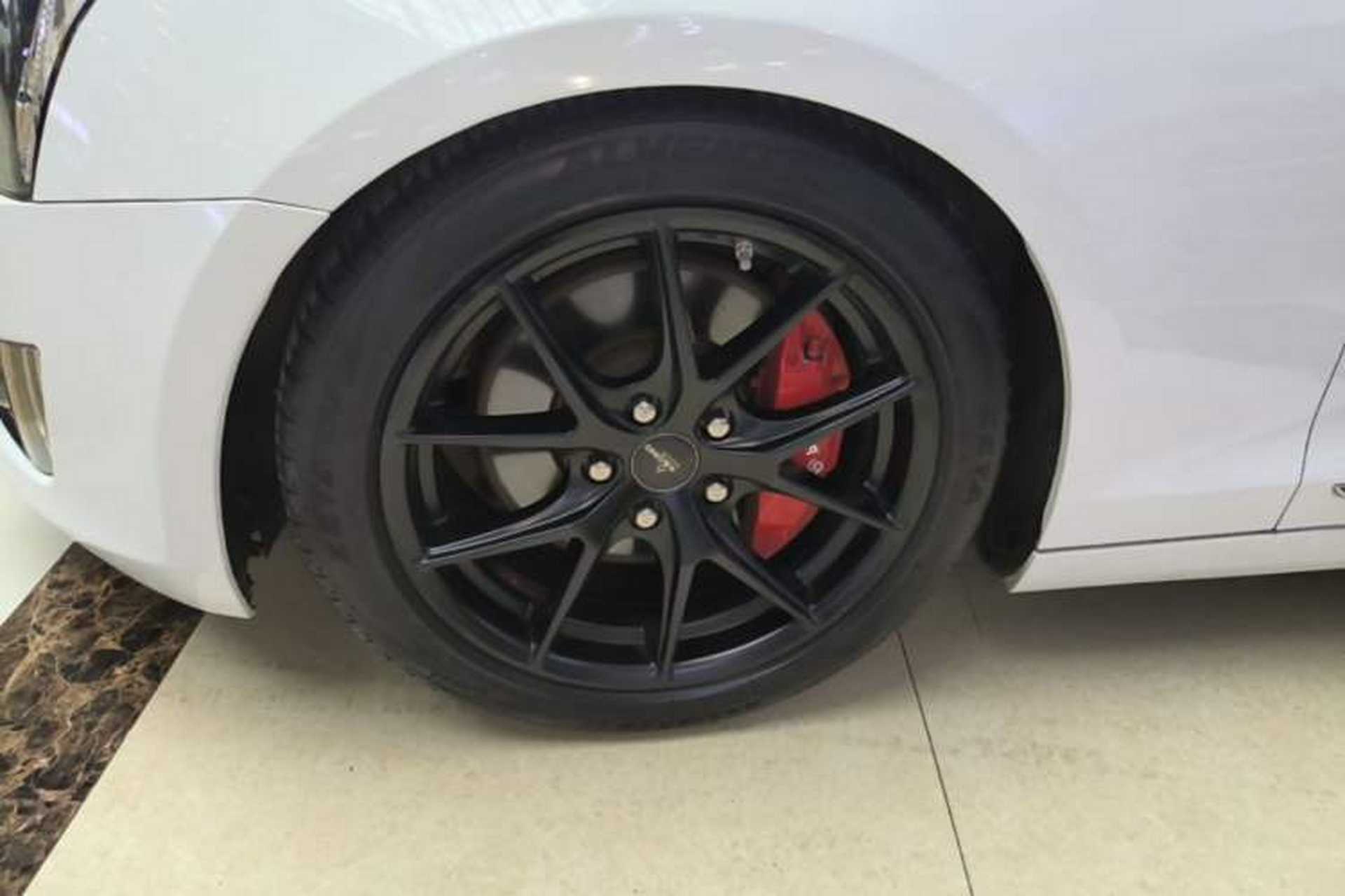 Used Cadillac ATS-L 2017 28T Fashion Edition Left Front Wheel Hub