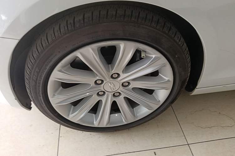 Used Cadillac ATS-L 2017 28T Fashion Edition Left Front Wheel Hub