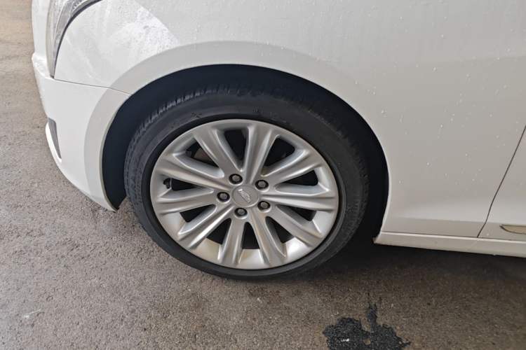 Used Cadillac ATS-L 2017 28T Fashion Edition Left Front Wheel Hub