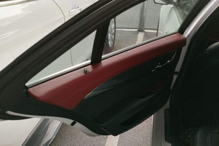 Used Cadillac ATS-L 2017 28T Tech Edition Left Rear Door Interior