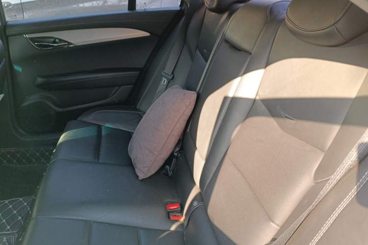 Used Cadillac ATS-L 2017 28T Fashion Edition Left Rear Seat