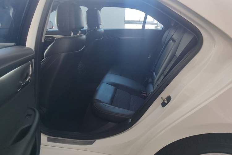Used Cadillac ATS-L 2017 28T Tech Edition Left Rear Seat