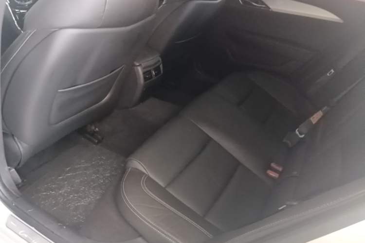 Used Cadillac ATS-L 2017 28T Fashion Edition Left Rear Seat