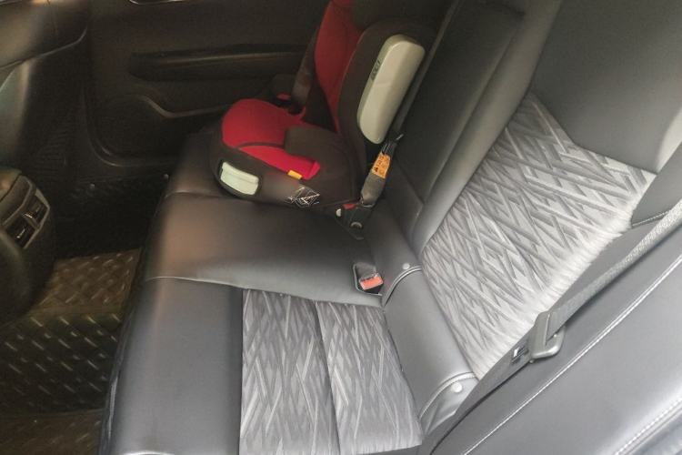 Used Cadillac ATS-L 2017 28T Tech Edition Left Rear Seat