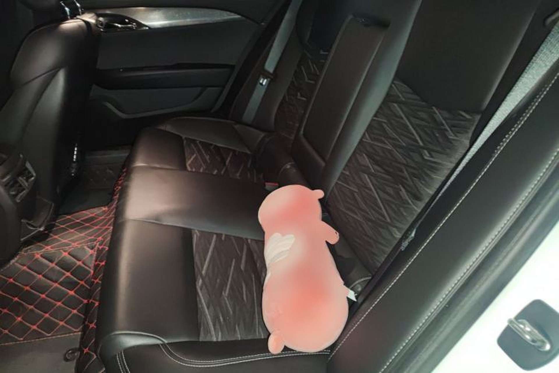 Used Cadillac ATS-L 2017 28T Tech Edition Left Rear Seat
