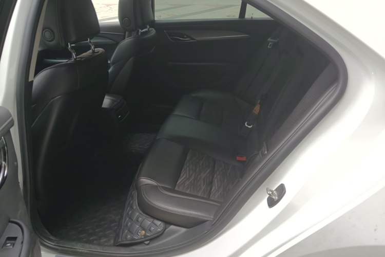Used Cadillac ATS-L 2017 28T Tech Edition Left Rear Seat