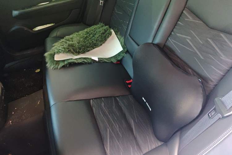 Used Cadillac ATS-L 2017 28T Tech Edition Left Rear Seat